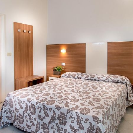 Hotel Vallechiara Lido Di Savio Dış mekan fotoğraf