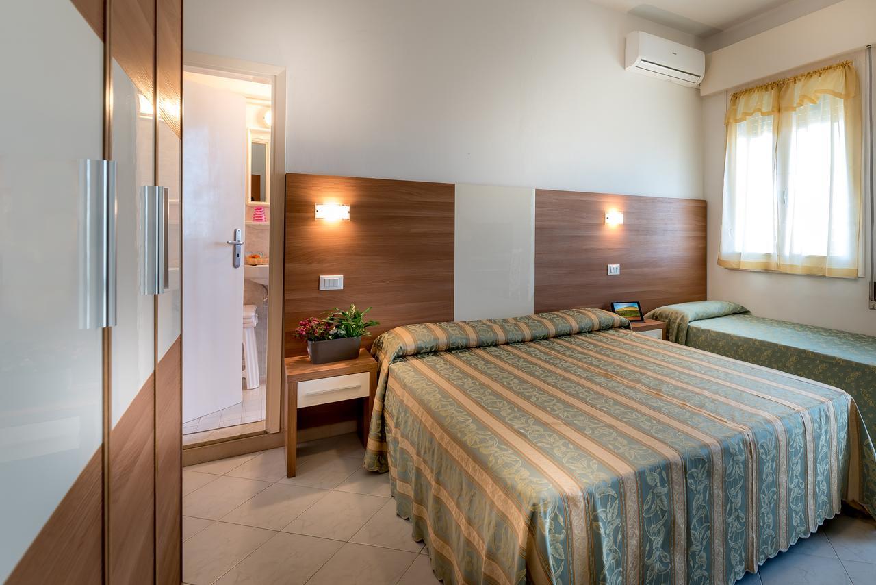 Hotel Vallechiara Lido Di Savio Dış mekan fotoğraf