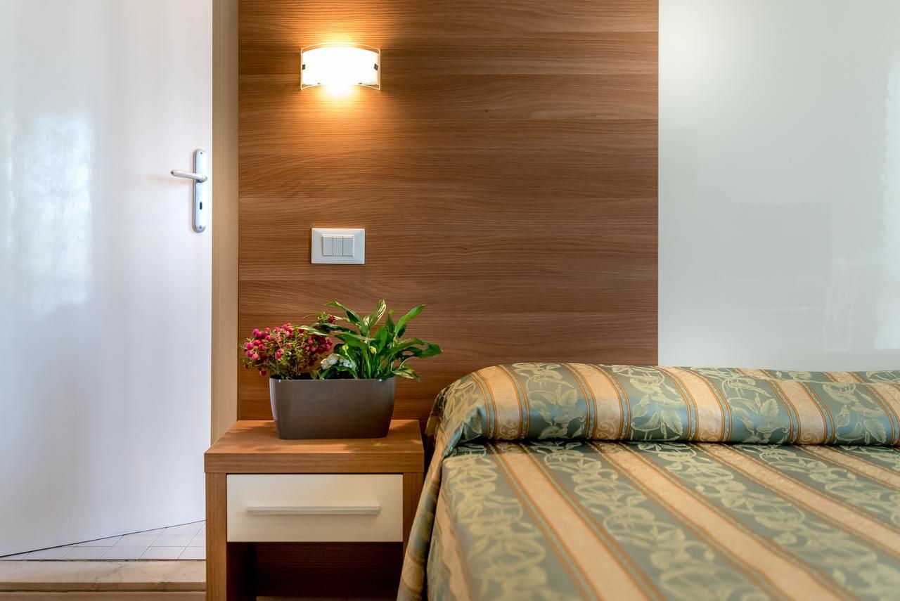 Hotel Vallechiara Lido Di Savio Dış mekan fotoğraf