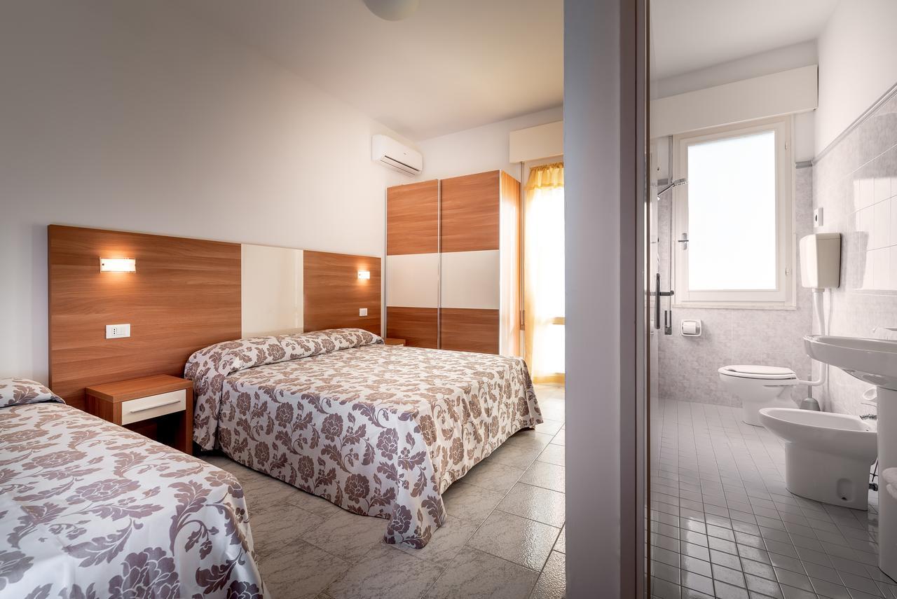 Hotel Vallechiara Lido Di Savio Dış mekan fotoğraf